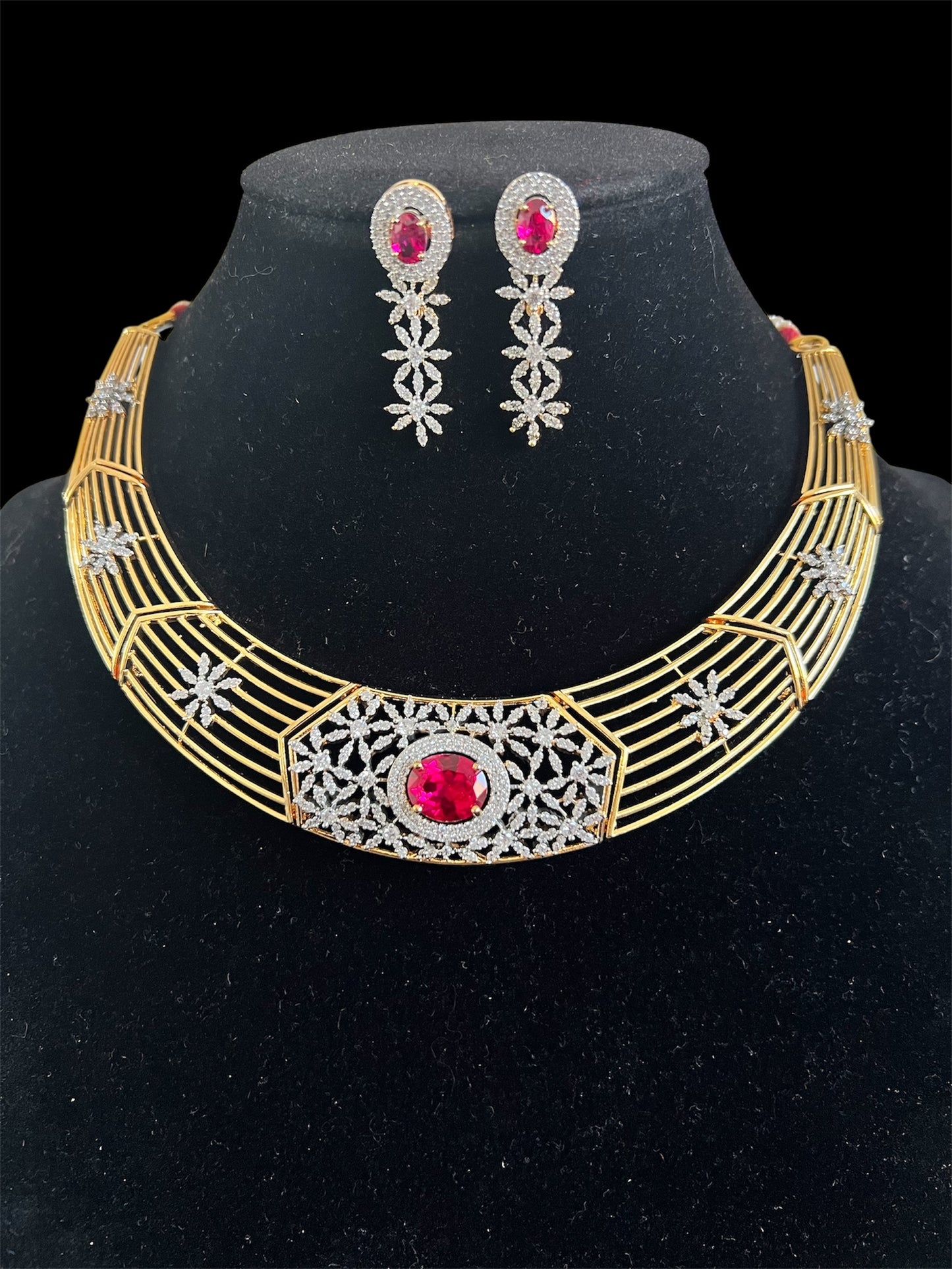 Diamond inspired Kante necklace