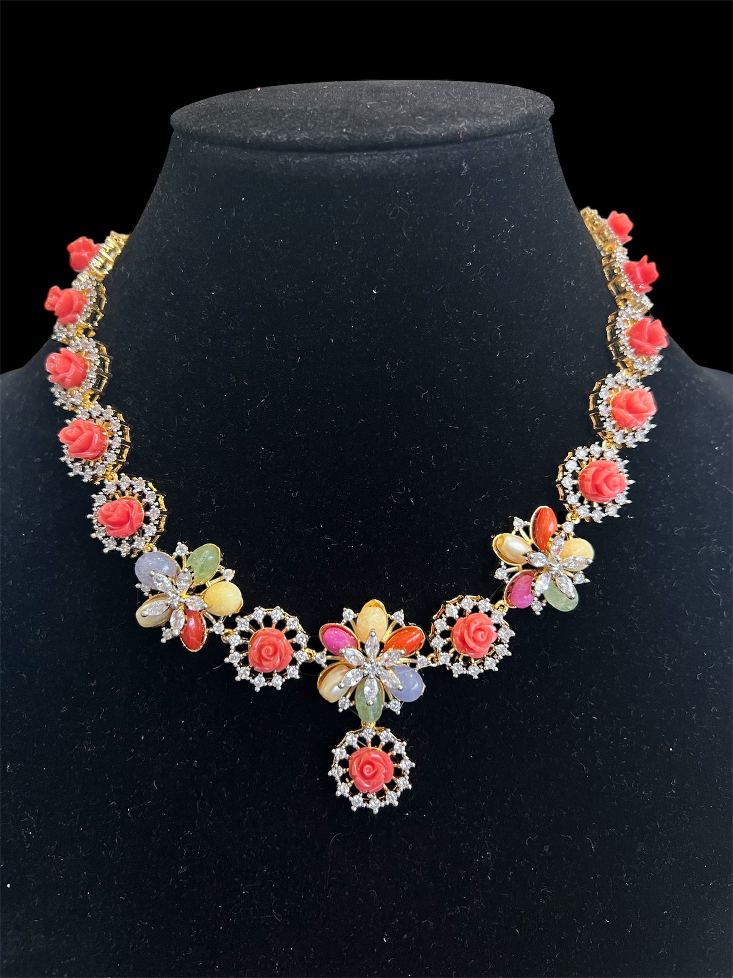Fusion Coral Necklace Set