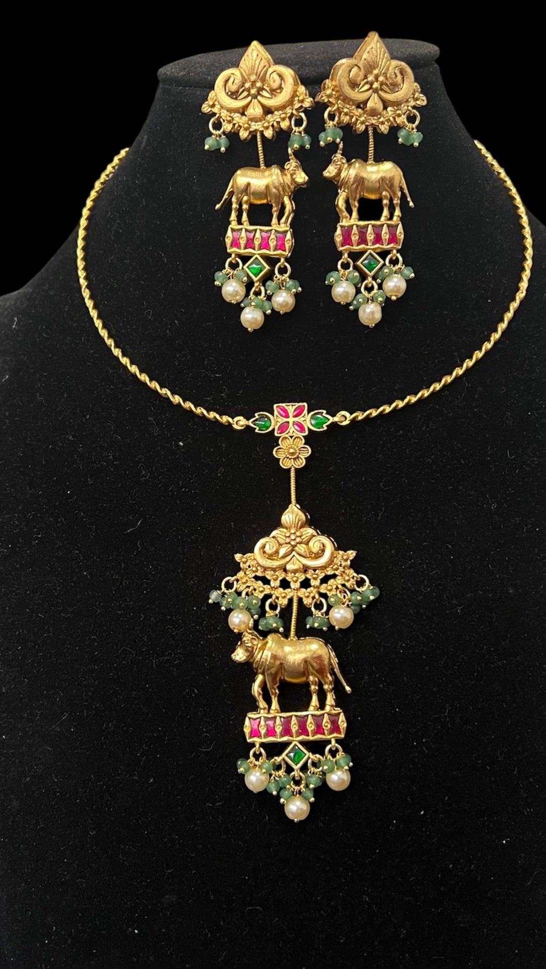 Jadau kundan hasli Set