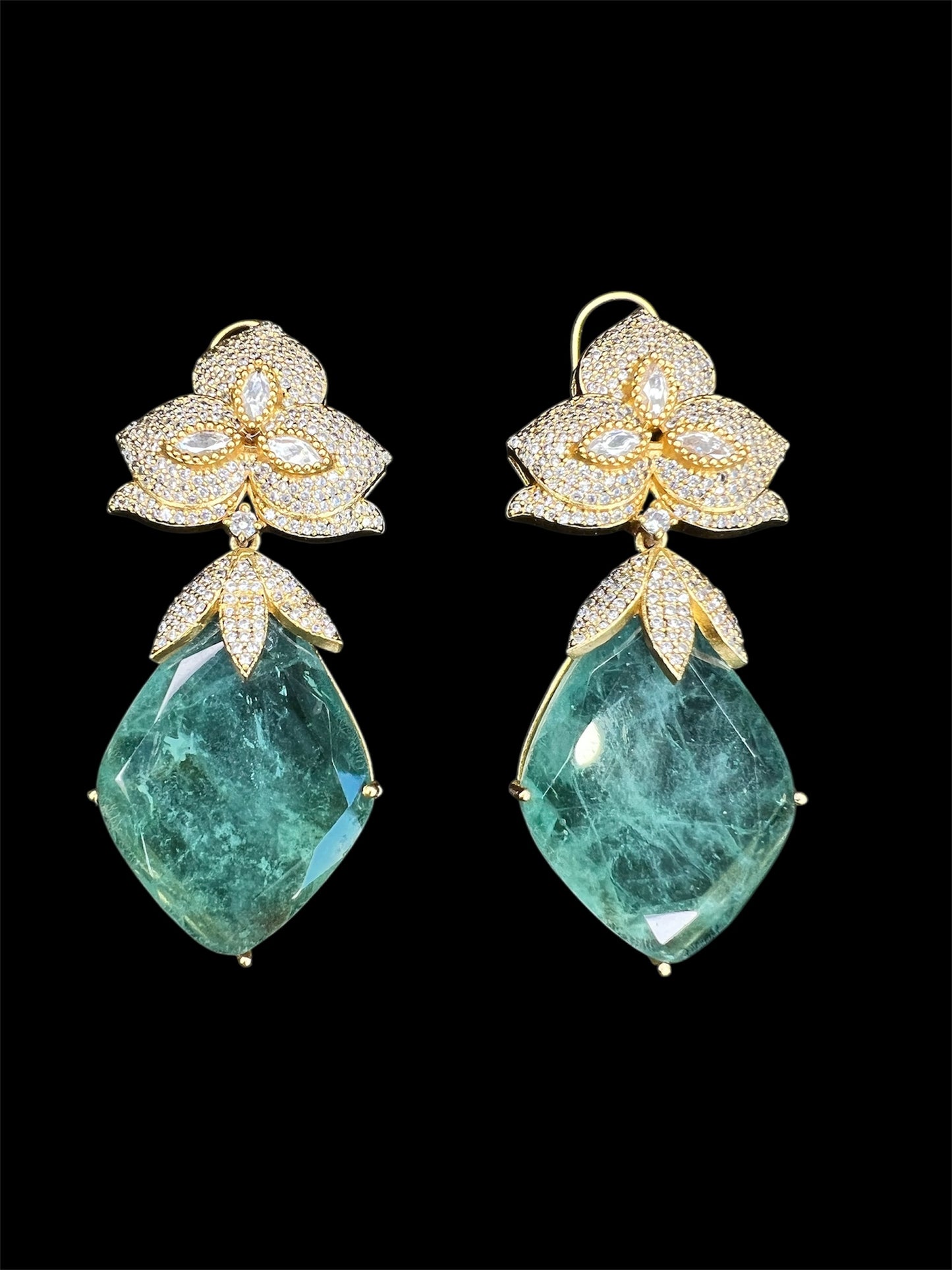 Cocktail earrings