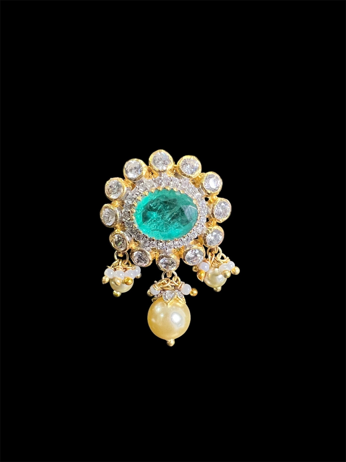 925 Silver Earrings in mint green emeralds