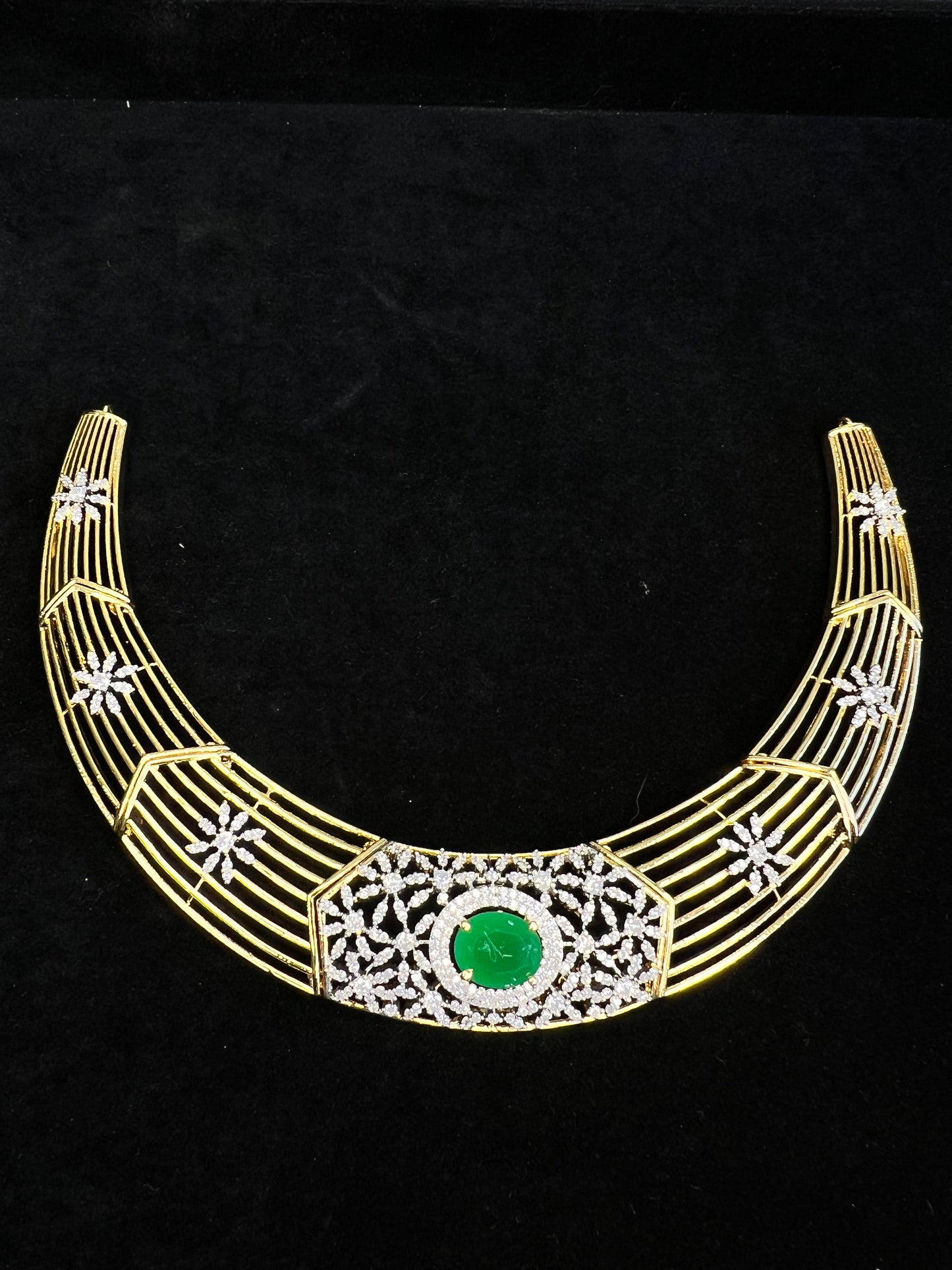 Diamond inspired Kante necklace