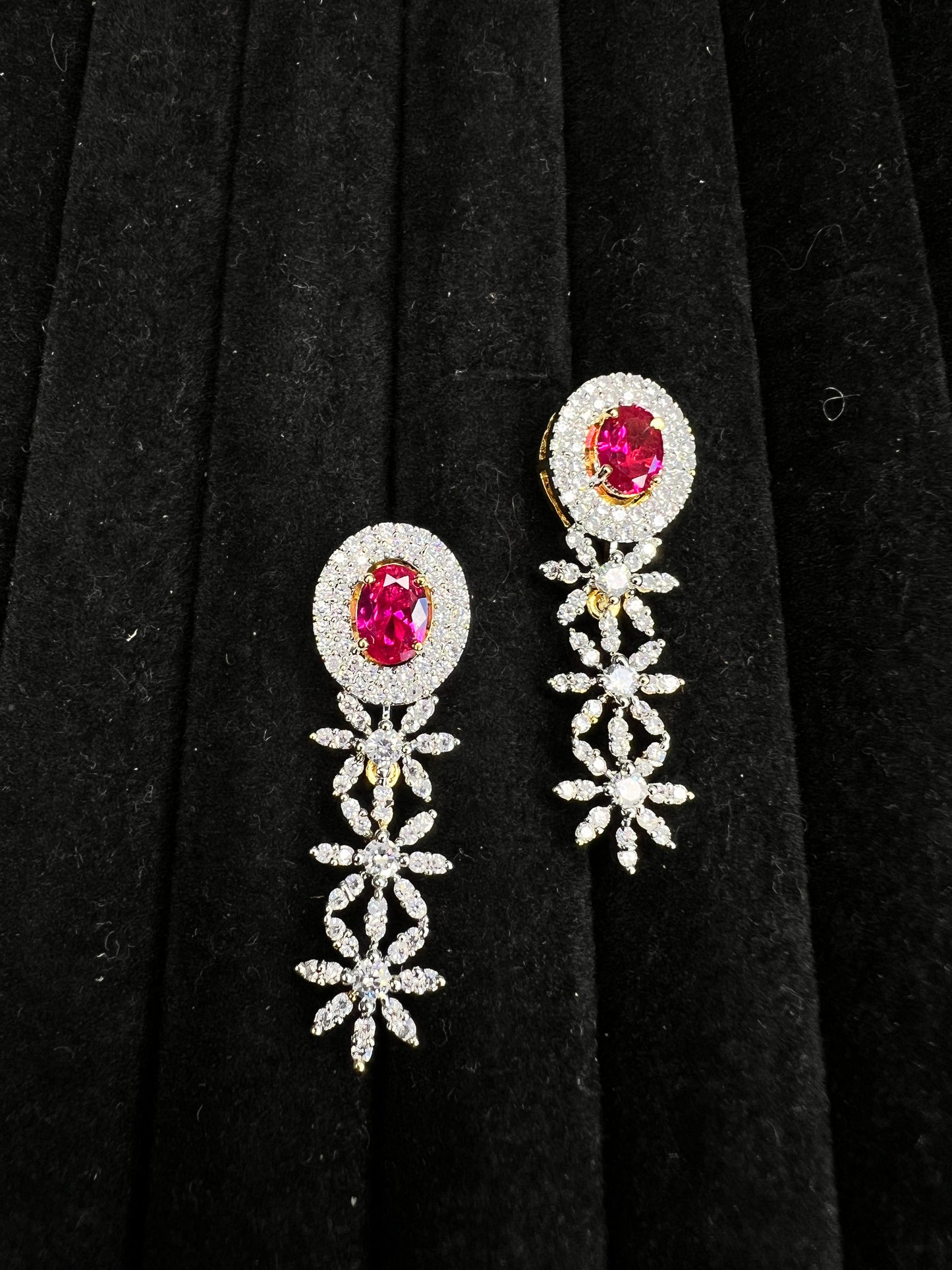 Diamond inspired Kante necklace