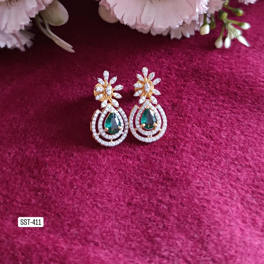 92.5 Silver luxurious emerald drop earrings