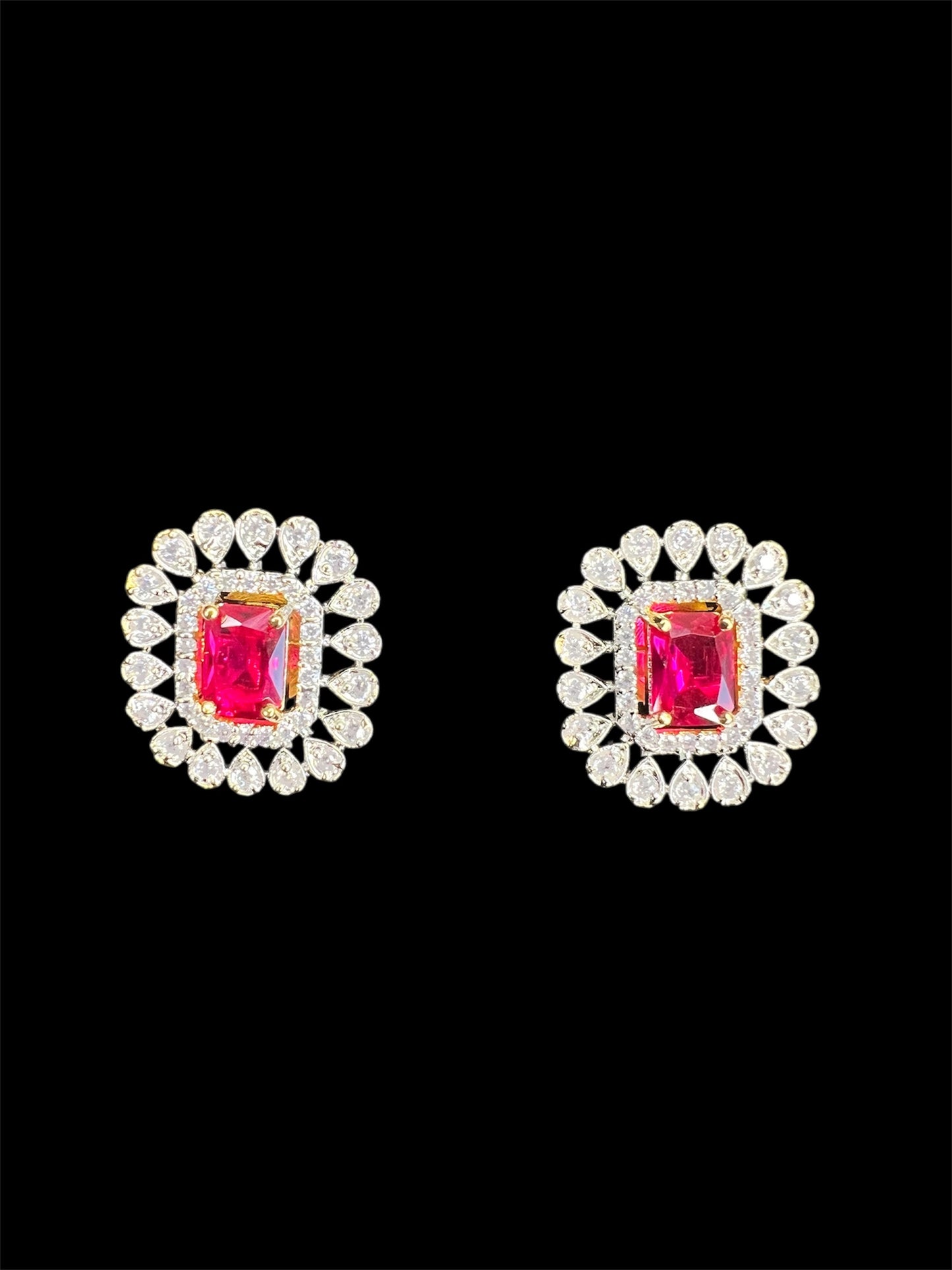 Square CZ pendant and studs