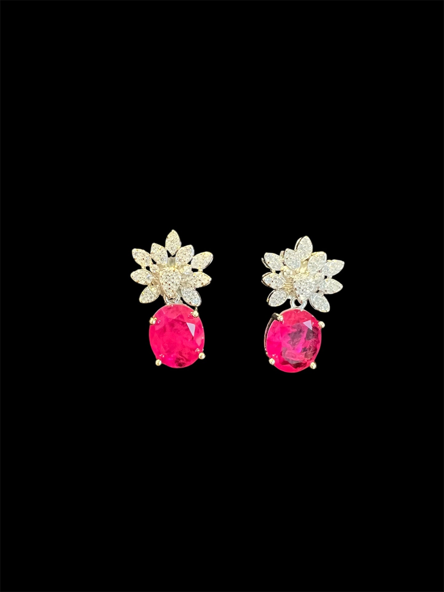 Daily wear earrings