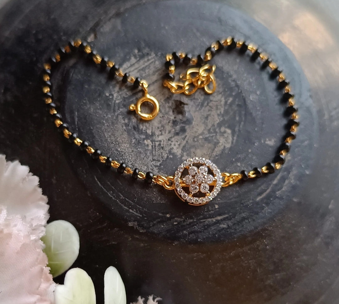 925 Silver Bracelet with flower charm - PREORDER