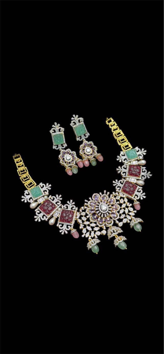 Statement Diamond look necklace set