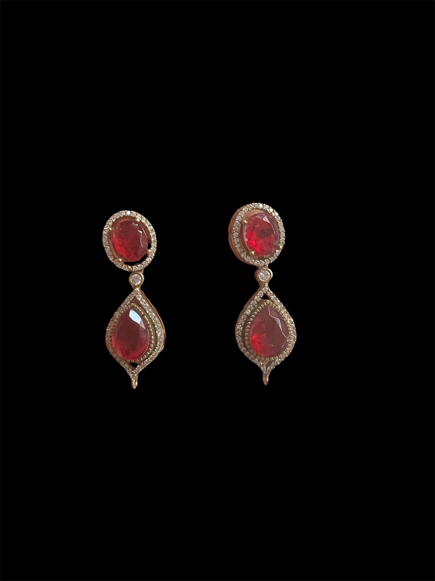 Red doublet stone Victorian finish Choker