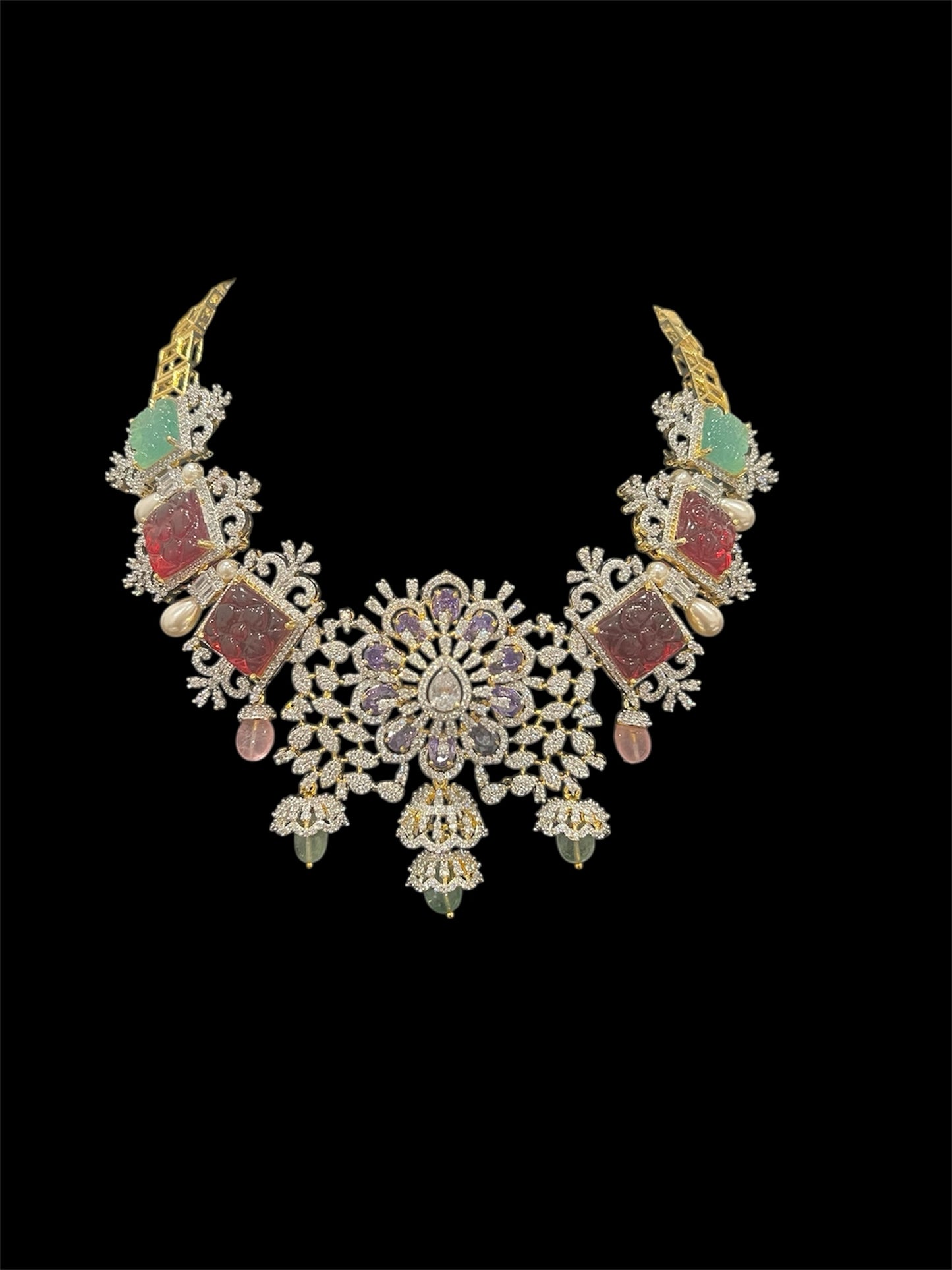 Statement Diamond look necklace set