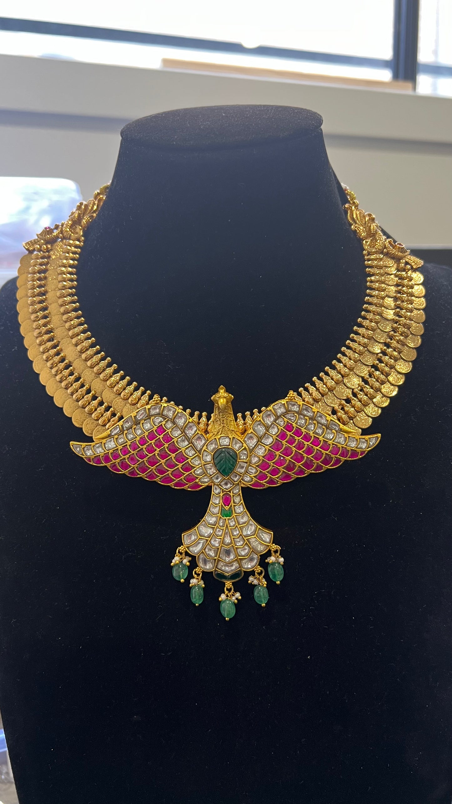 Peacock Jadau Kundan Pendant