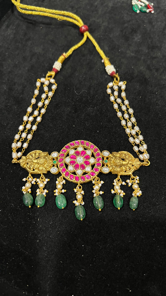 Jadau Kundan Choker