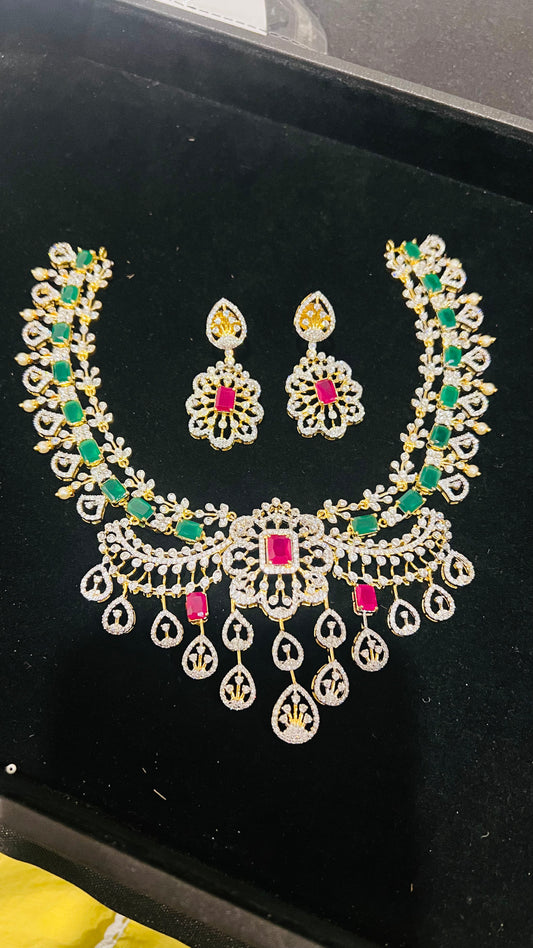 Diamond inspired choker set