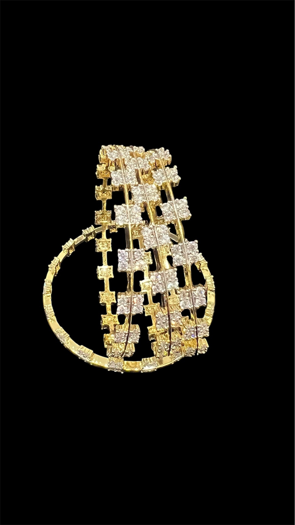 Diamond look bangles