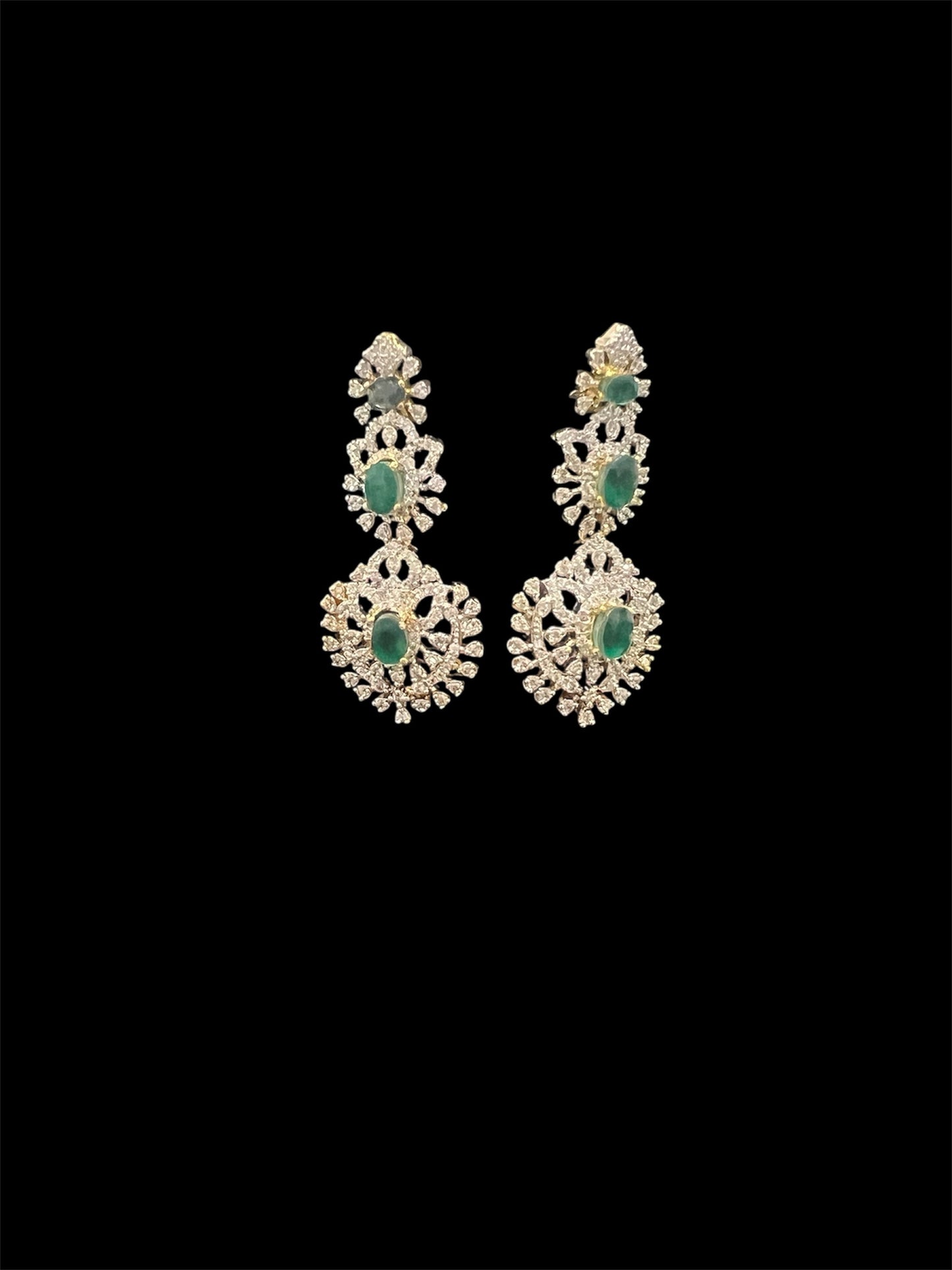 Diamond look Teenlada haaram set