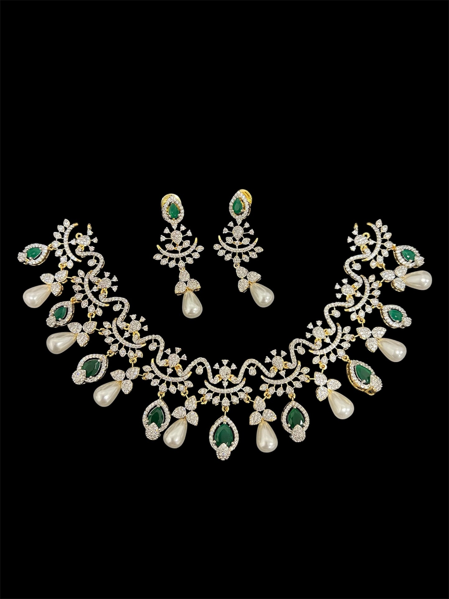 Diamond look CZ short necklace set