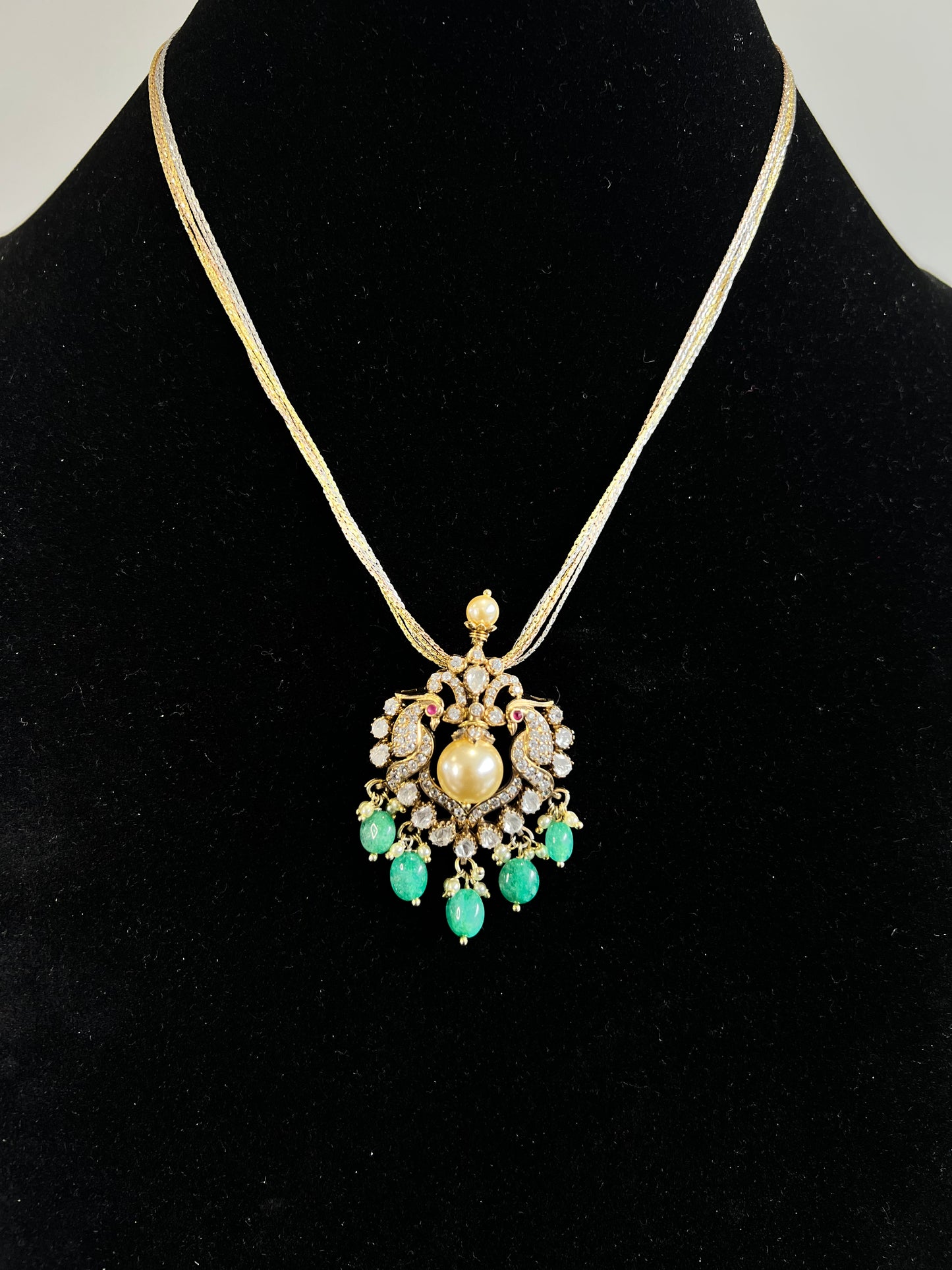 925 Silver Victorian Pendant with Pearl and Green beads