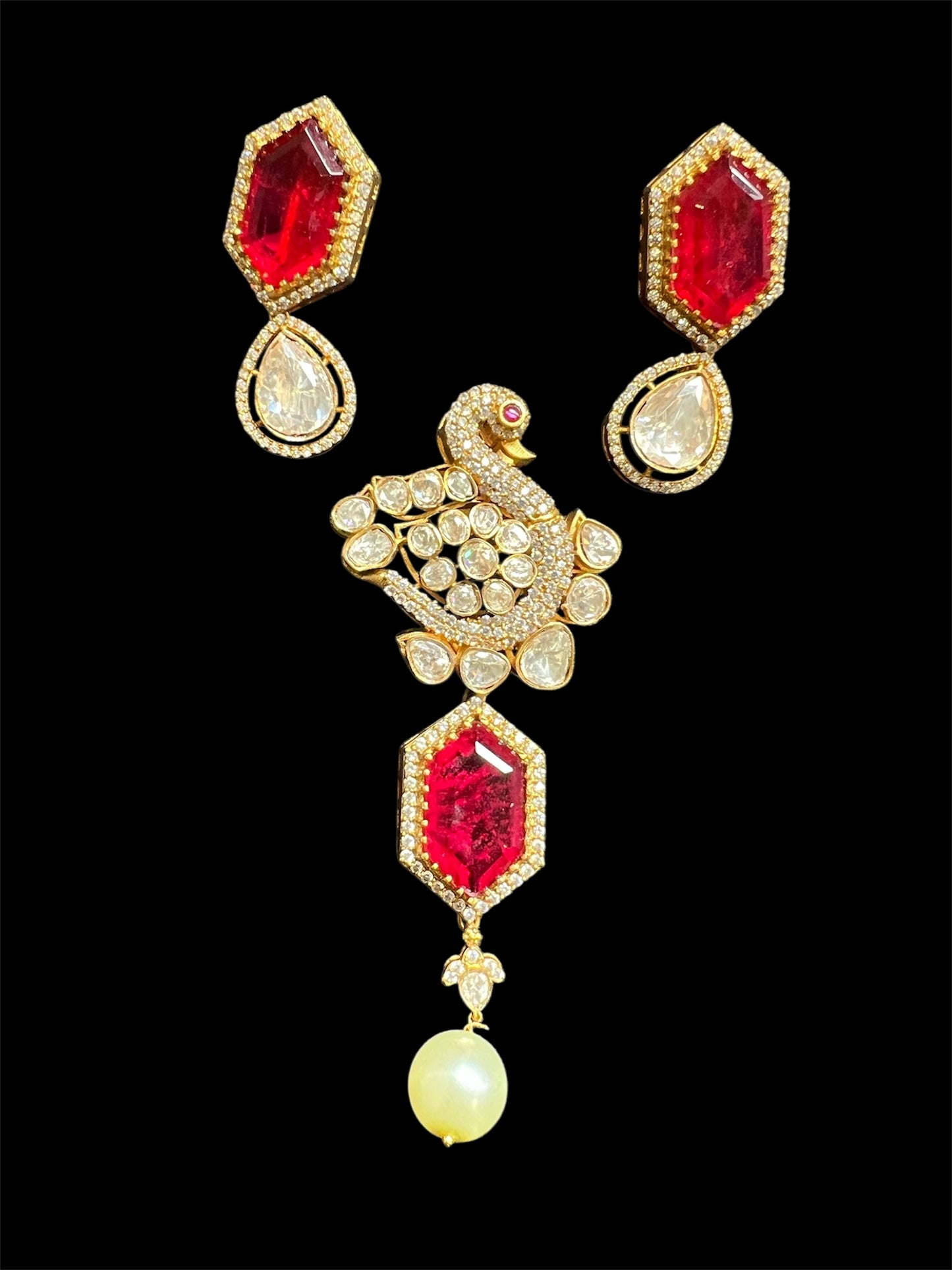 Moissanite Doublet Polki Pendant Set