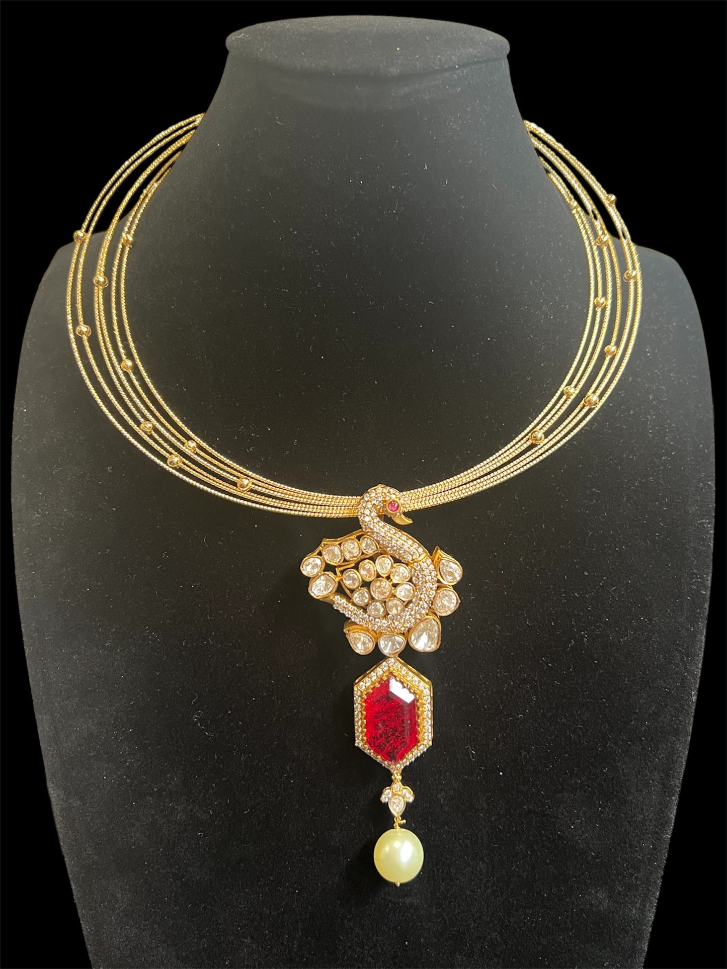 Moissanite Doublet Polki Pendant Set