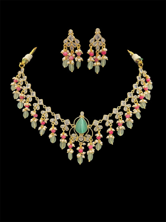 Uncuts style short necklace set