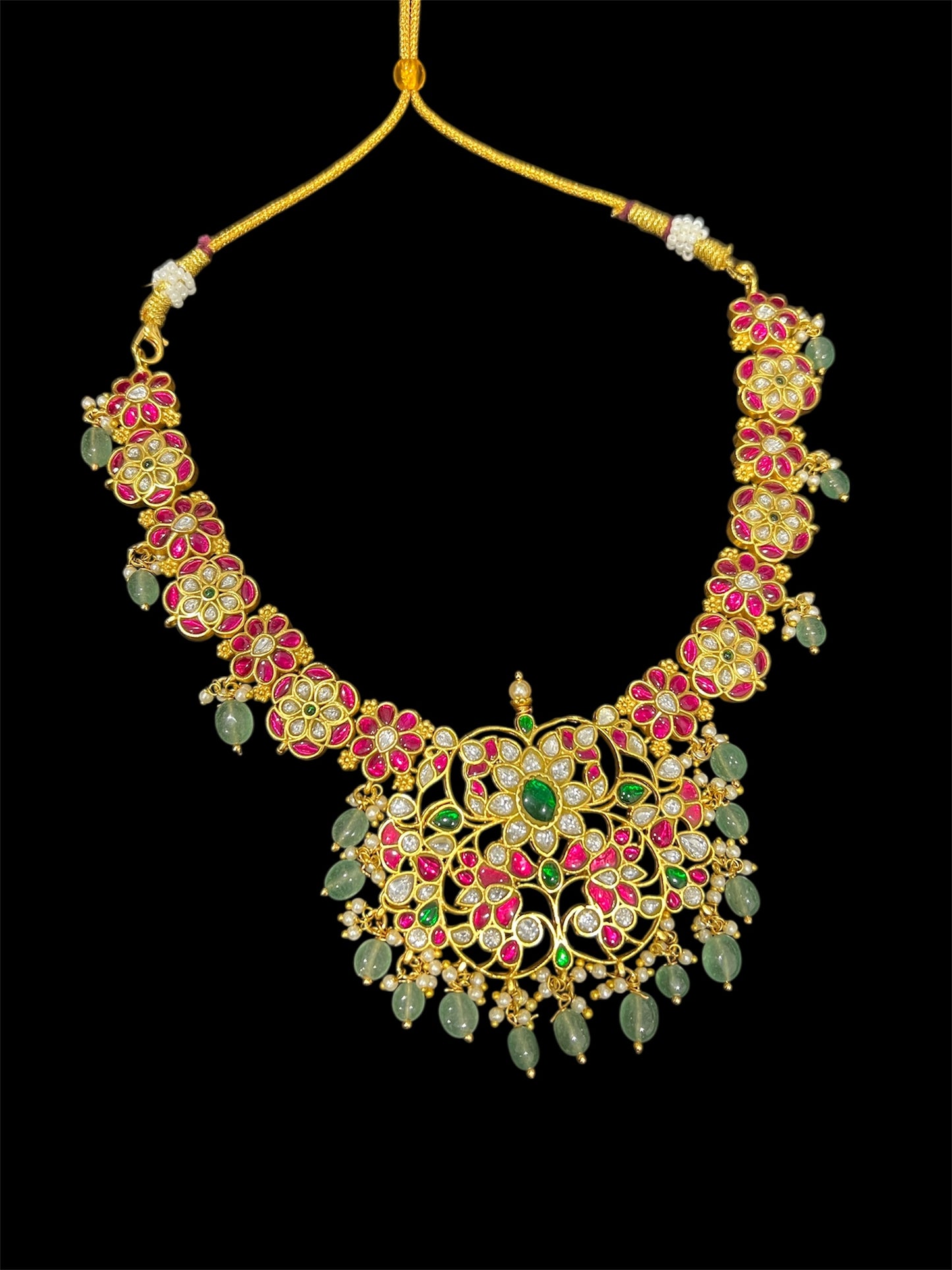 Jadau Kundan Short Necklace