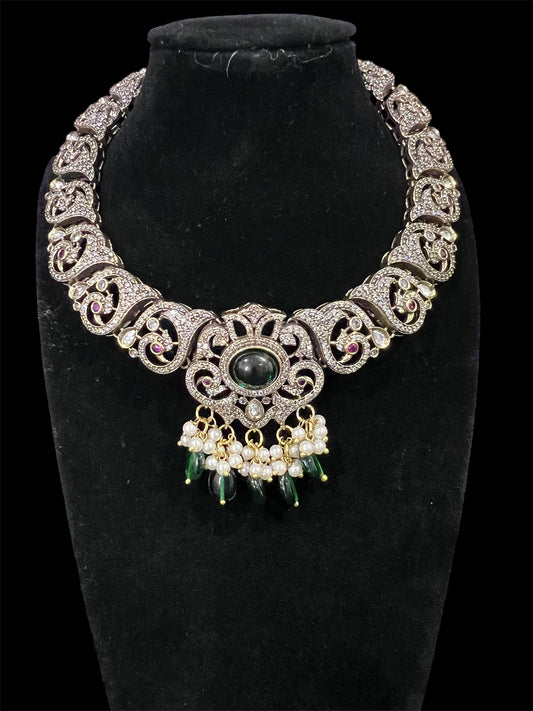 Victorian Kante Choker with Earrings