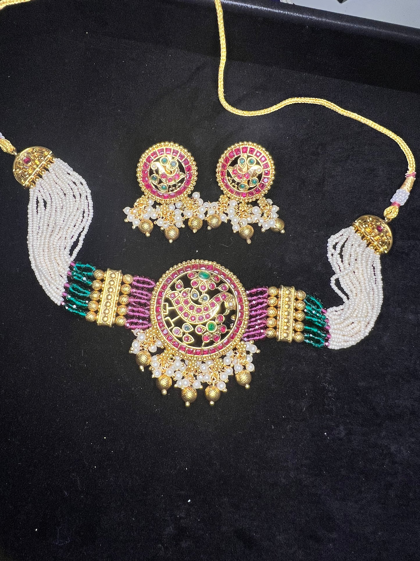 Peacock Motif Kundan Choker