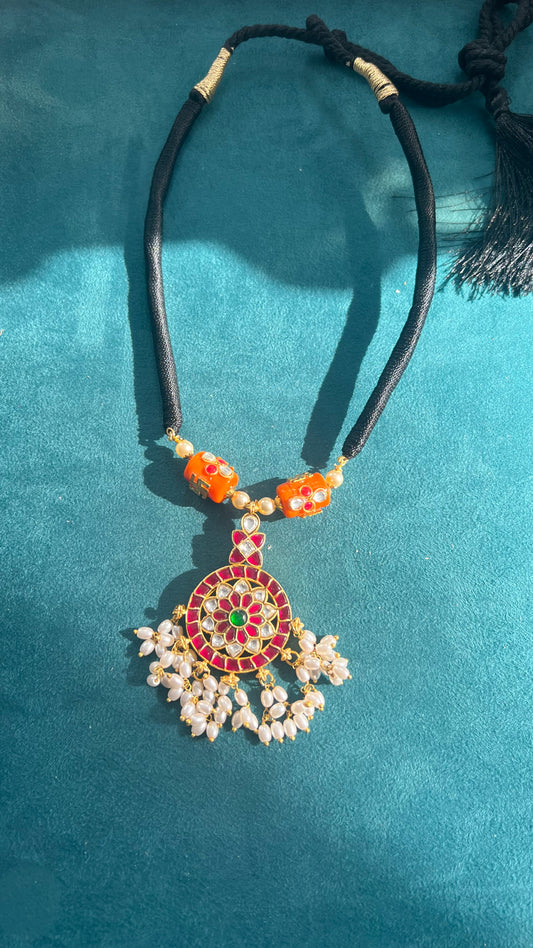 Black thread reversible jadau Kundan necklace