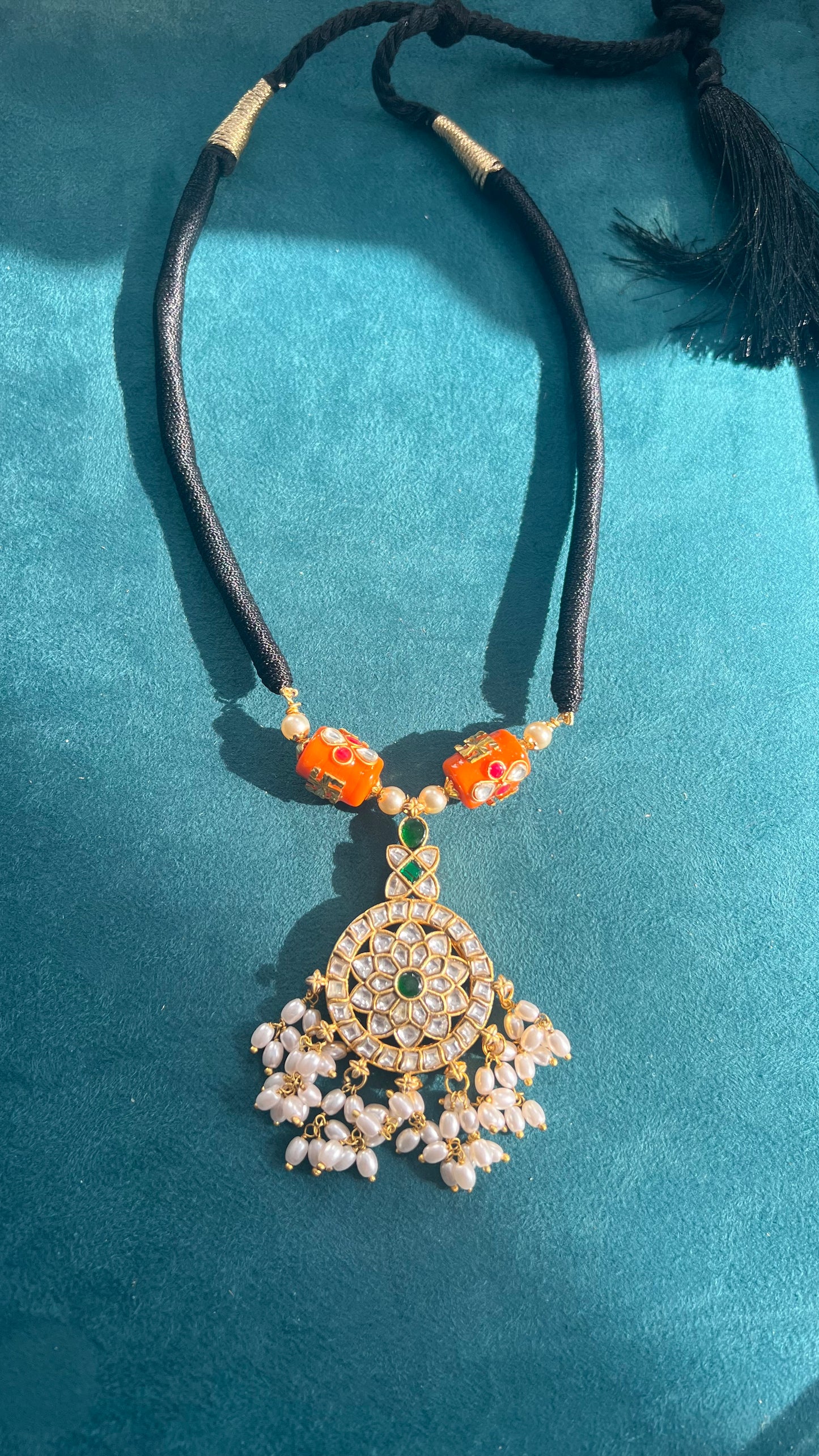 Black thread reversible jadau Kundan necklace