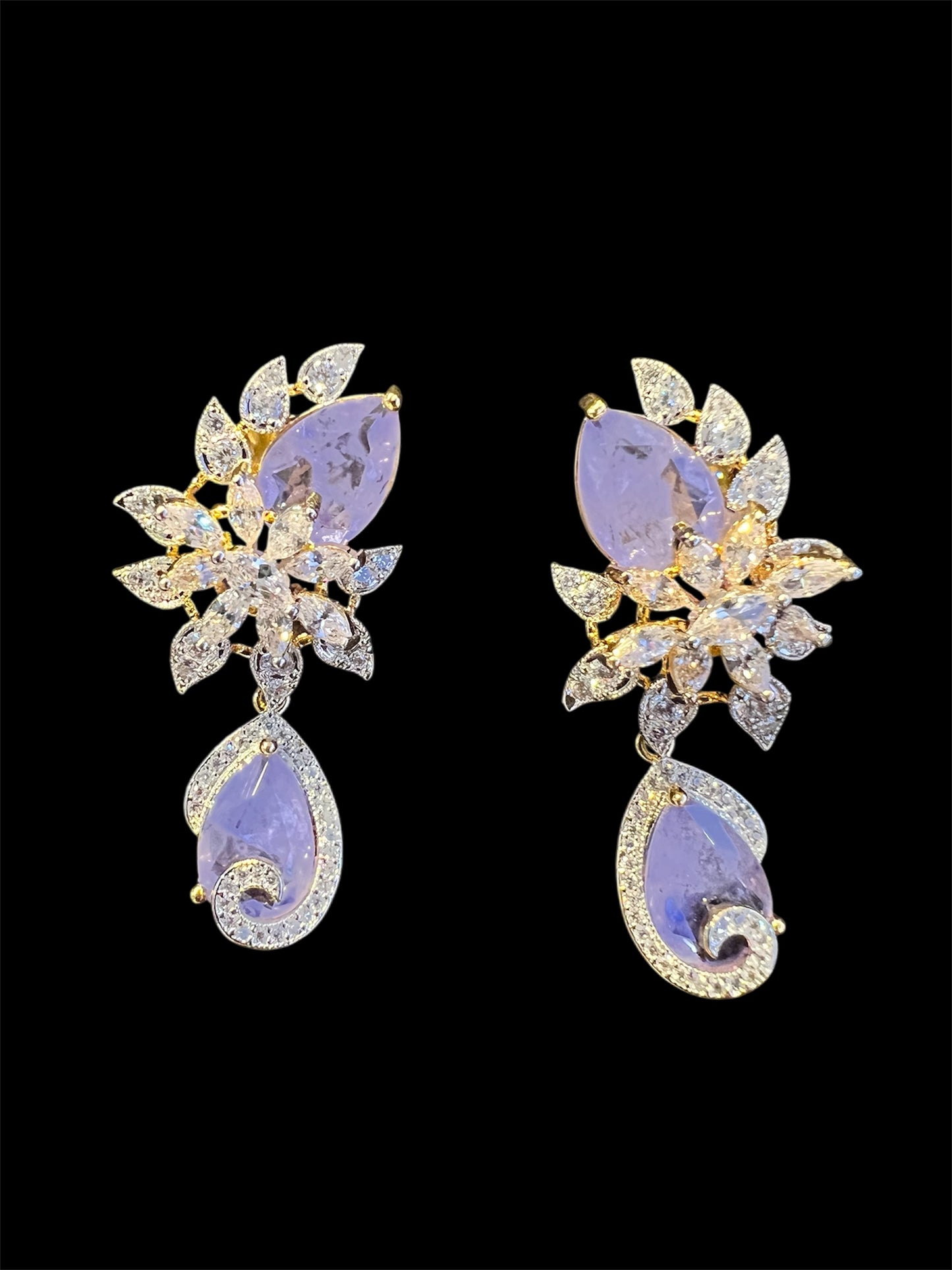 Cocktail party wear earrings