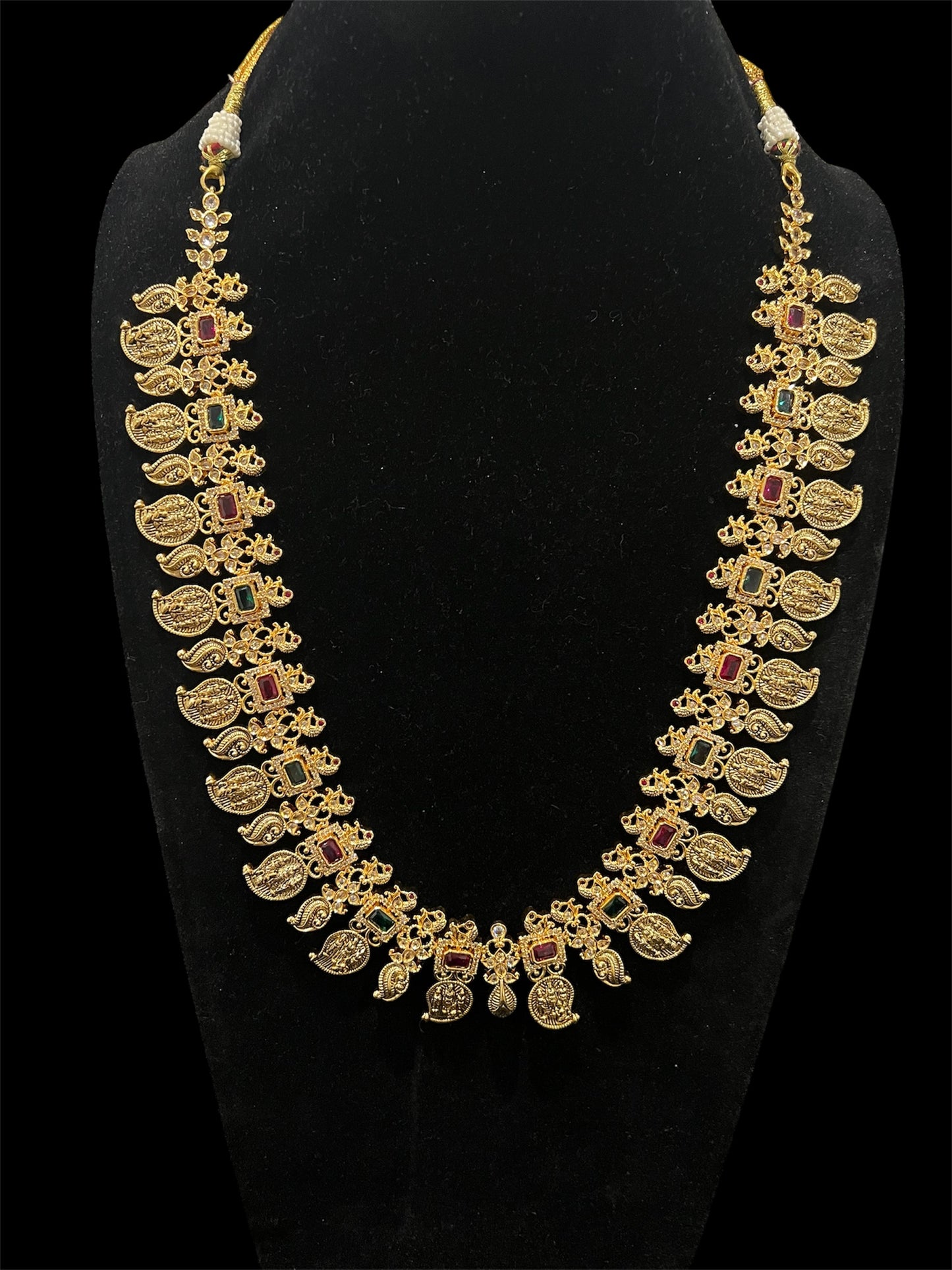 Ramparivar mango mala in kemp stones