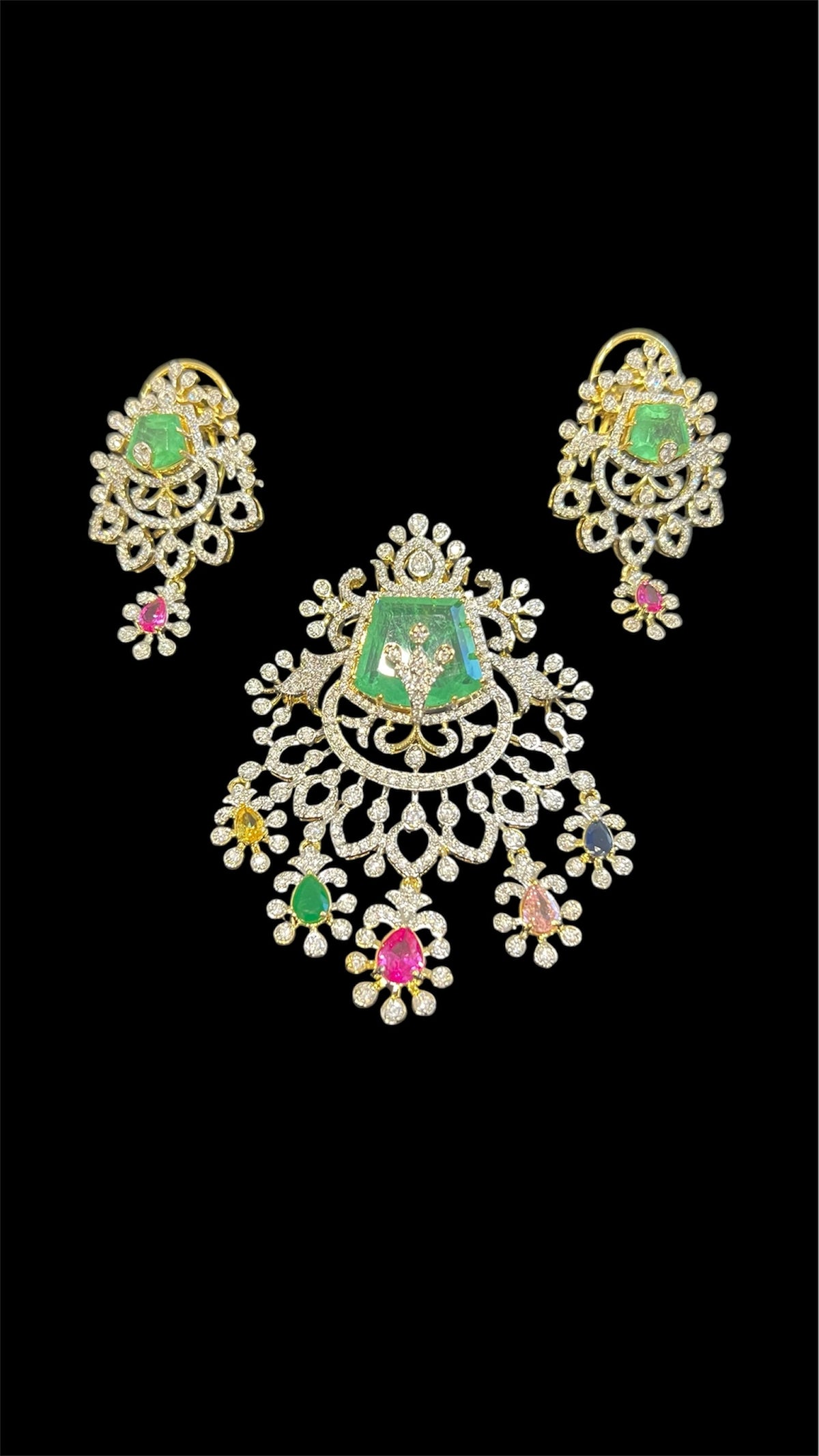 Diamond look Pendant Set
